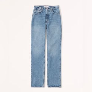 Abercrombie 
Ultra High Rise 90s Straight Jean